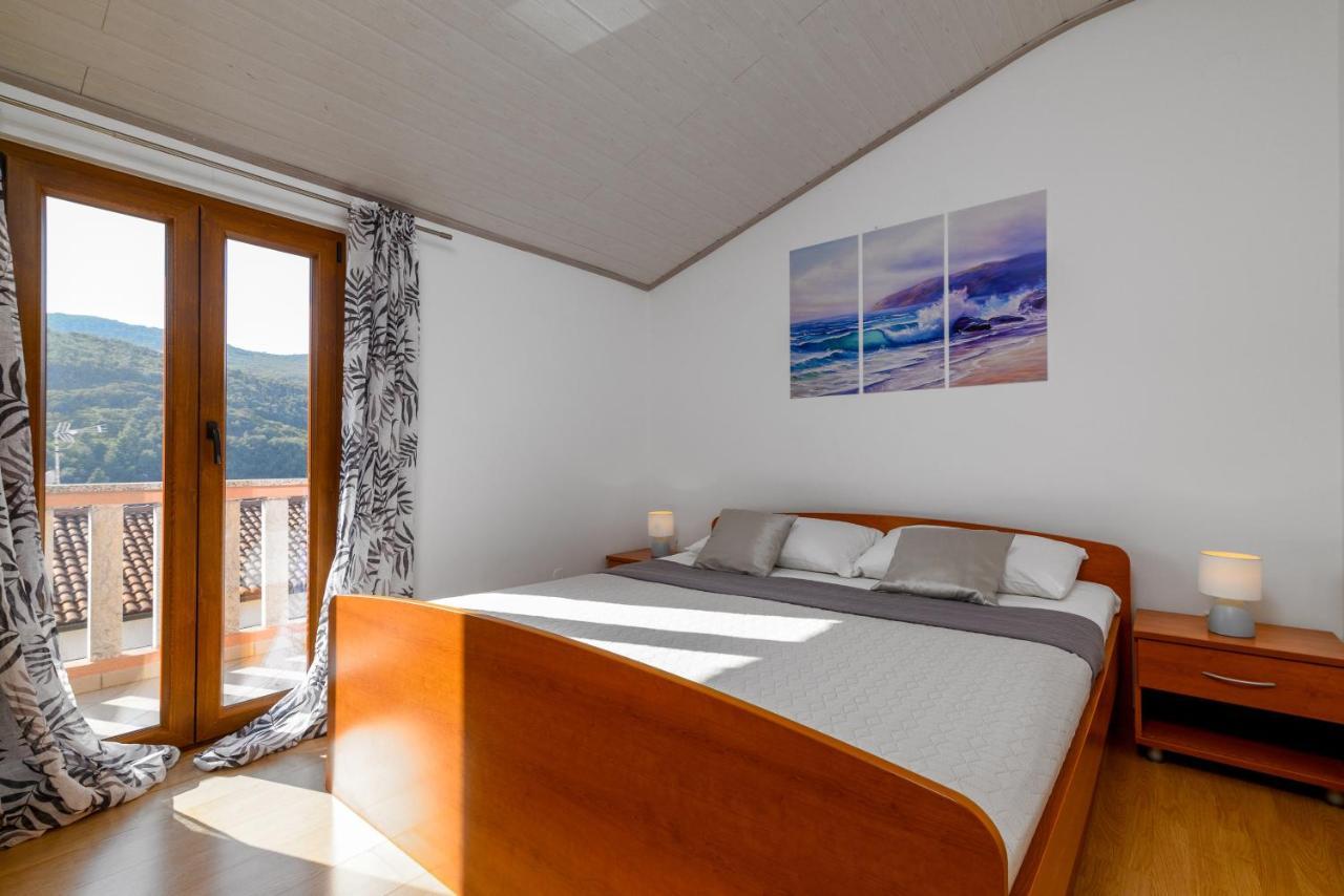 Apartments By The Sea Duga Luka - Prtlog, Labin - 2335 מראה חיצוני תמונה